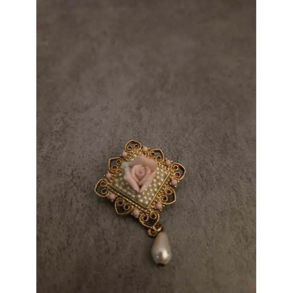 Vintage Gold Tone Pink Porcelain Rose Seed Pearl Filigree Brooch with Teardrop